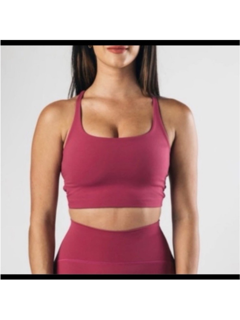 Alphalete surface sports bra